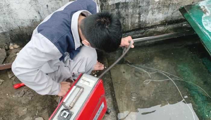 Quý vị hãy luôn vệ sinh bồn rửa chén bát sau mỗi lần sử dụng